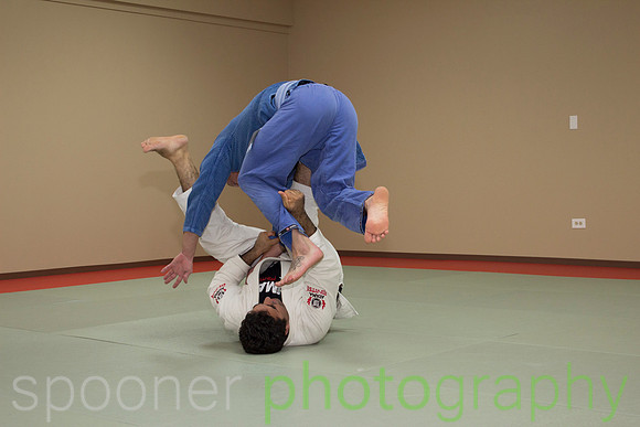 dangerousdandarbychokeatspidergymwithassouharvard-229