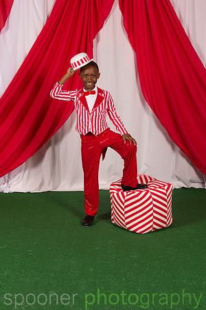 Dariyon Wright 8x10 group and Indiv only