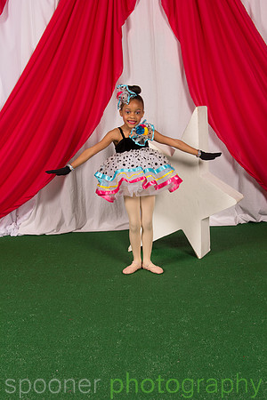 Jaliyah McKnight 2-8x10 indiv only