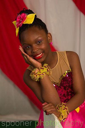 Alexis Strong Glamour-9