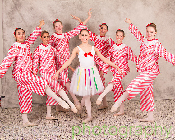 dancershelpingdancers60D-98