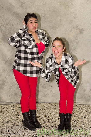 dancershelpingdancers60D-123