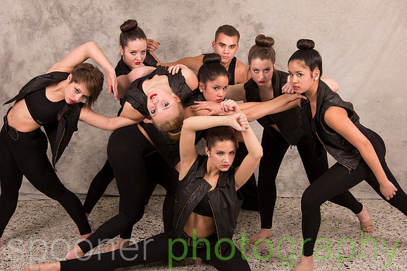 dancershelpingdancers60D-189