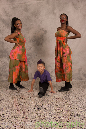 dancershelpingdancers60D-224