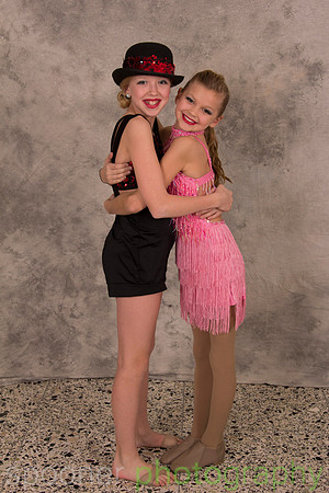 dancershelpingdancers60D-242