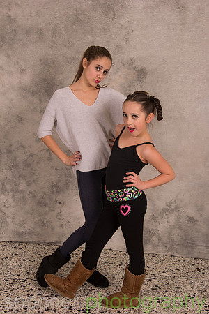 dancershelpingdancers60D-291