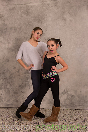 dancershelpingdancers60D-292