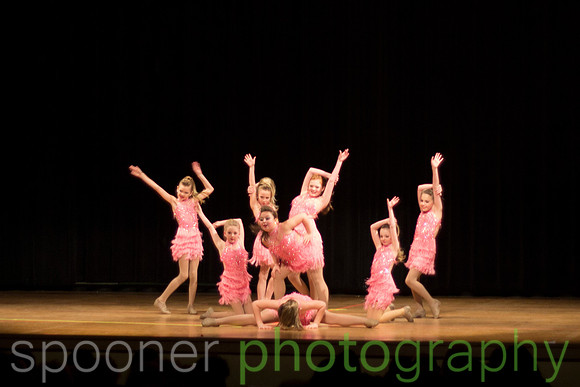 dancershelpingdancerst3i-79