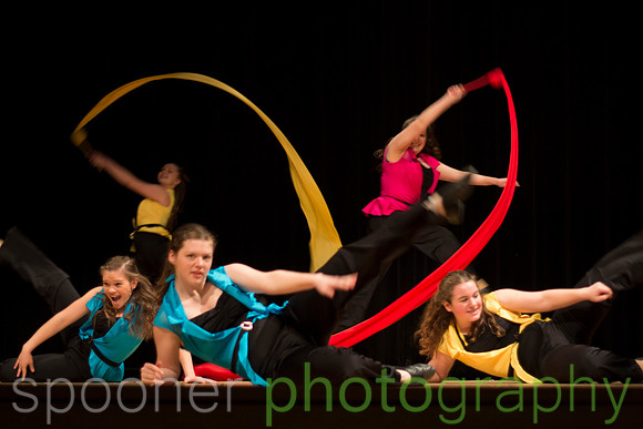 dancershelpingdancerst3i-138