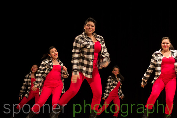 dancershelpingdancerst3i-237