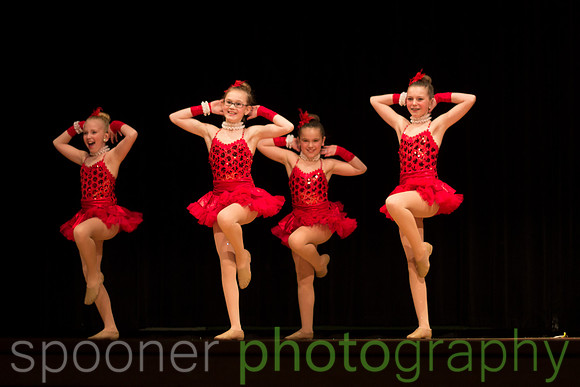 dancershelpingdancerst3i-277