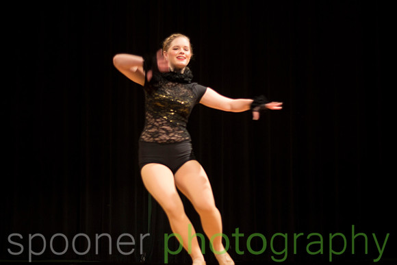 dancershelpingdancerst3i-501