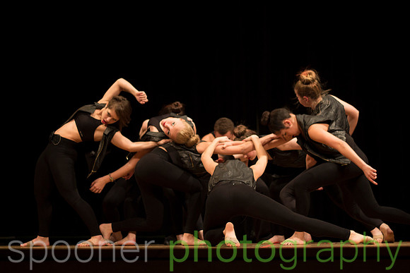 dancershelpingdancerst3i-514