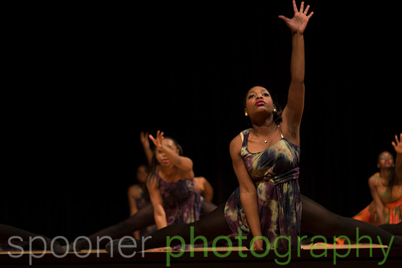 dancershelpingdancerst3i-611