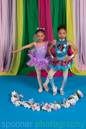 Dakota and Dalis