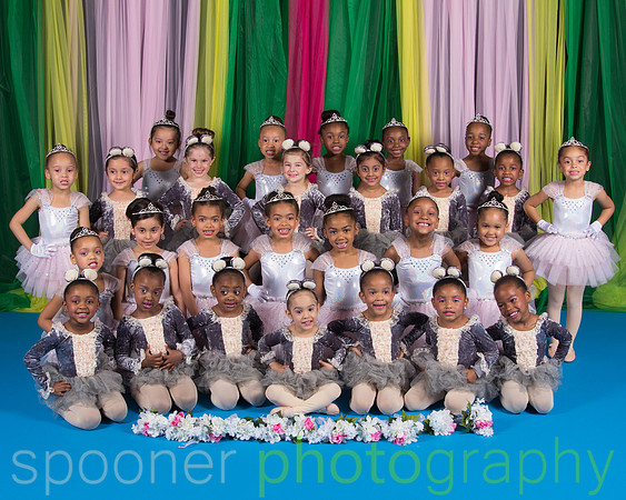 Sat9AM-Mice-Princesses-Group